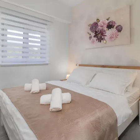 2 Bedroom Stunning In * Jadranovo